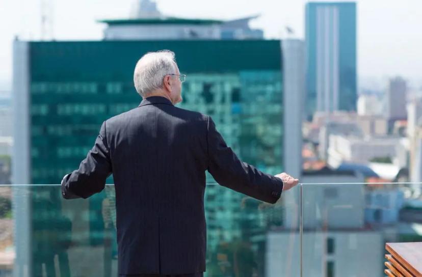 How to Reshape the Past You Dislike to Build the Future You Want