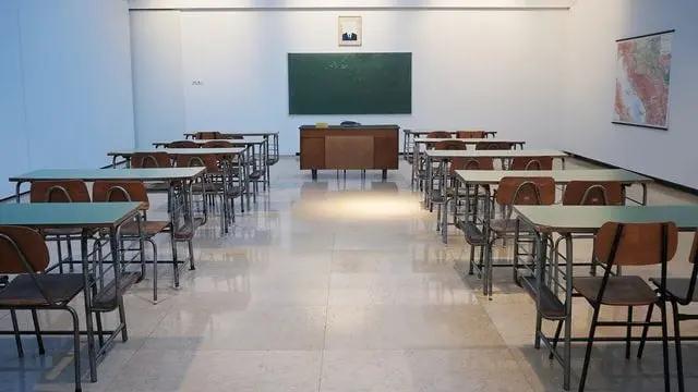 Backbencher